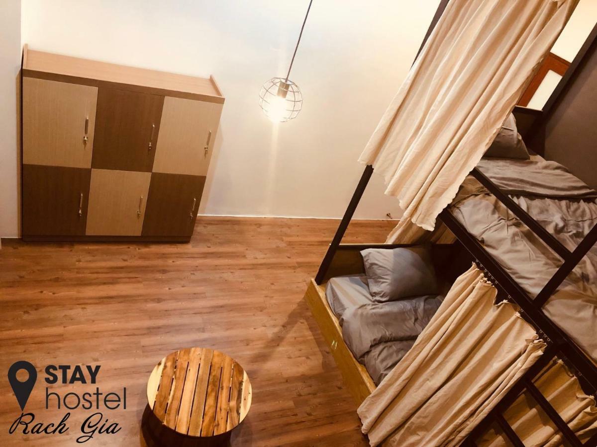 Stay Hostel - 300M From The Ferry Rạch Gia Exteriör bild